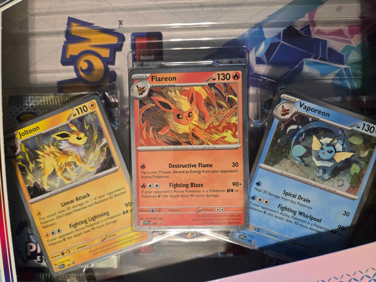 Pokemon TCG Scarlet & Violet Prismatic Evolutions Poster Collection Sealed